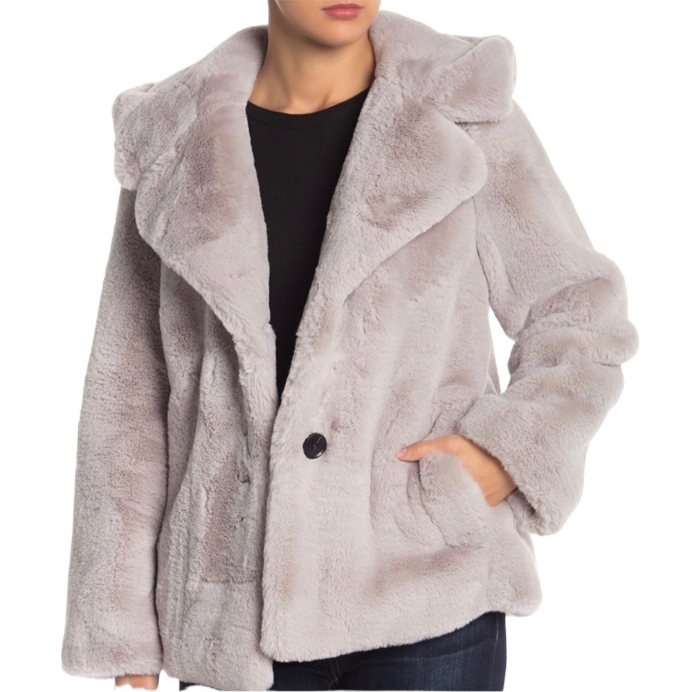BCBGMaxAzria Faux Fur Hooded Jacket Light Gray Winter Coat Medium Warm Pockets
